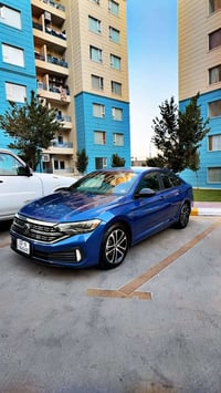 جيتا 2023 للبيع بيها 3 قطع صبغ  ماشية 70 الف  باسمي السيارة  مكاني بغد...