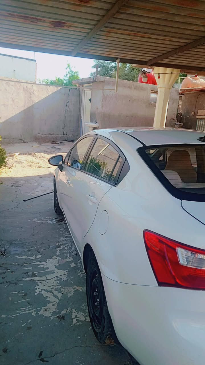ريو موديل 2014 مكينه 1600 البنيد صبغ بدون دواخل تبريد شغال حدادية فووول رقم كربلاء السعر 80وبيه مجال 
العنوان كربلاء
***********
