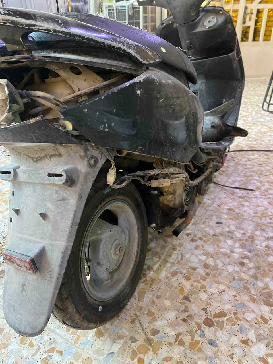 سلام عليكم دراجه بريز دراجه مكينتهه تخبل وناعمه عوزهه بس صالنصه والكهربائيات تعبانه مكاني بغداد شعب 
سعر 250وبيهه مجال حك الجيه              اتصل وتدلل ***********
