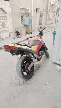 قرش ٤٠٠ • محرك مكفول • باتري جديد