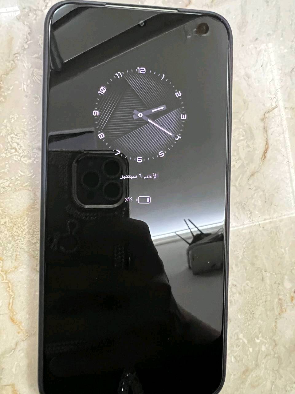 جهاز هونر 9x d مستعمل بس لوك فول نظافه اي شخط مابي تاخذه راسك مرتاح وعلى ضمانتي اي شي  واذا بي خلل  مرجوع ع الفحص أمانه الله لو ما محتاج ما ابيعه جهاز نظيف كلش كلش وياه كارتونه وشاحنته الاصليات السعر بي مجال قليل كلش حگ الجيه رجاءاً العطلات لحد يدخل لا تضيع وقتك ووقتي