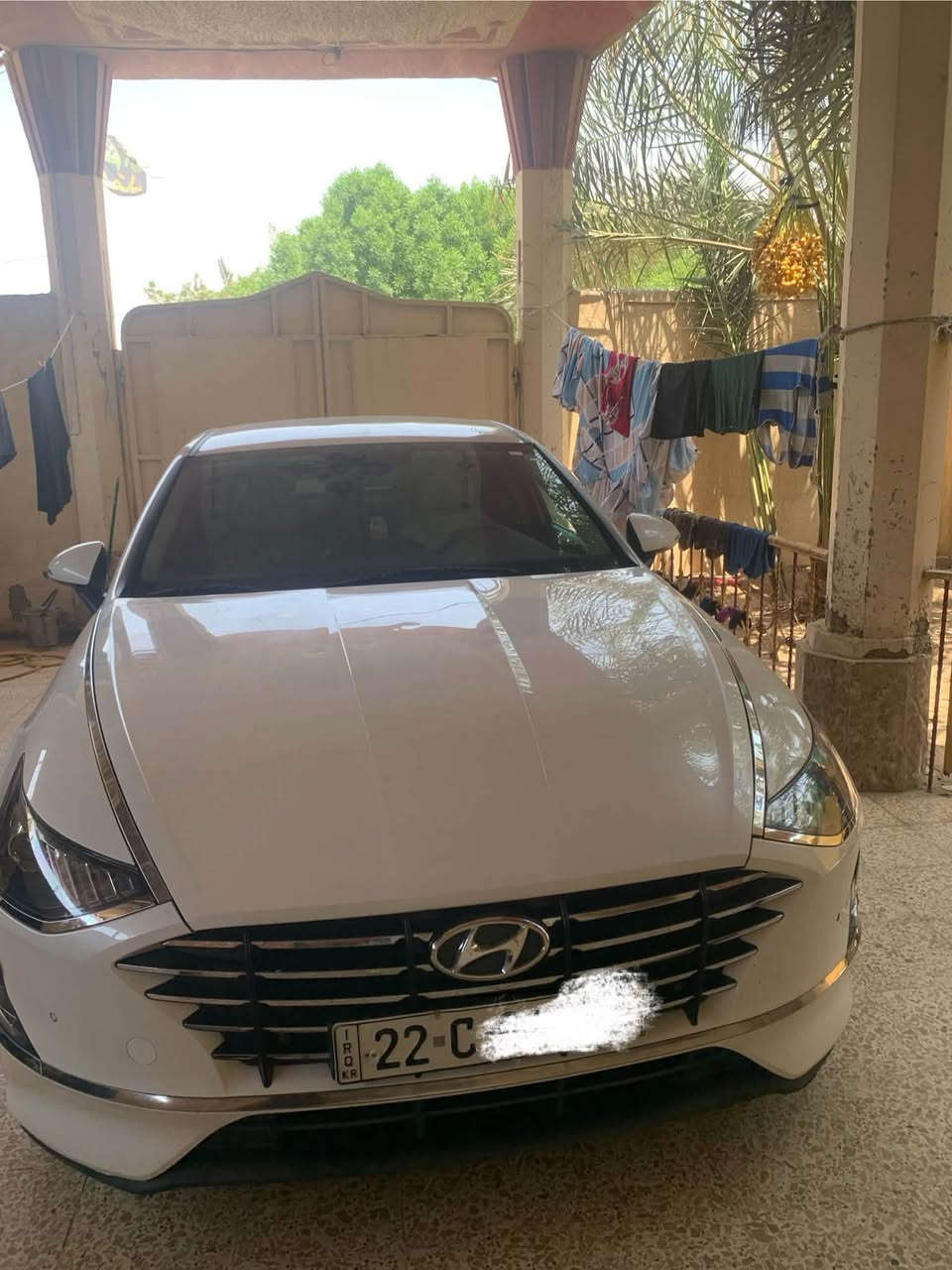 السلام وعليكم
سوناتا موديل 2023 خليجي 

لونه ابيض 

بيه قطعه وحده بس بنيد وشوي بالجاملق 

تبريد قطعتين

مفتاح مو بصمه 

سعره مناسب جداً 

رقمها أربيل خصوصي 

رقمي *********** اسيا

*********** اثير 

باقي التفاصيل خاص
