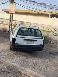 اوبل اوميكا استيشن موديل 1990 كير اوتو السياره متعوب عليه رقم كركوك مش...