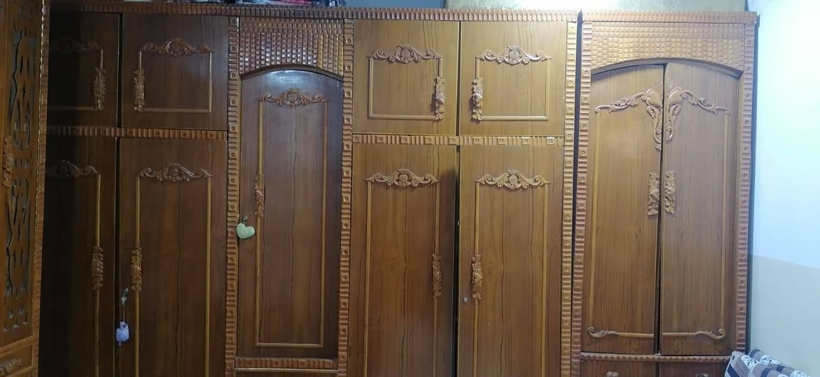 غرفه صاج عراقي
استخدام ثلاثه اسنين هيجي 
 مابيها شئ فقط بيه كسره بتخت صغيره حتى يكون للعلم 
سعرها 800 بي مجال قليل 
مكان سهل نينوى قريب ع كلية النور 
رقم تواصل 
***********
