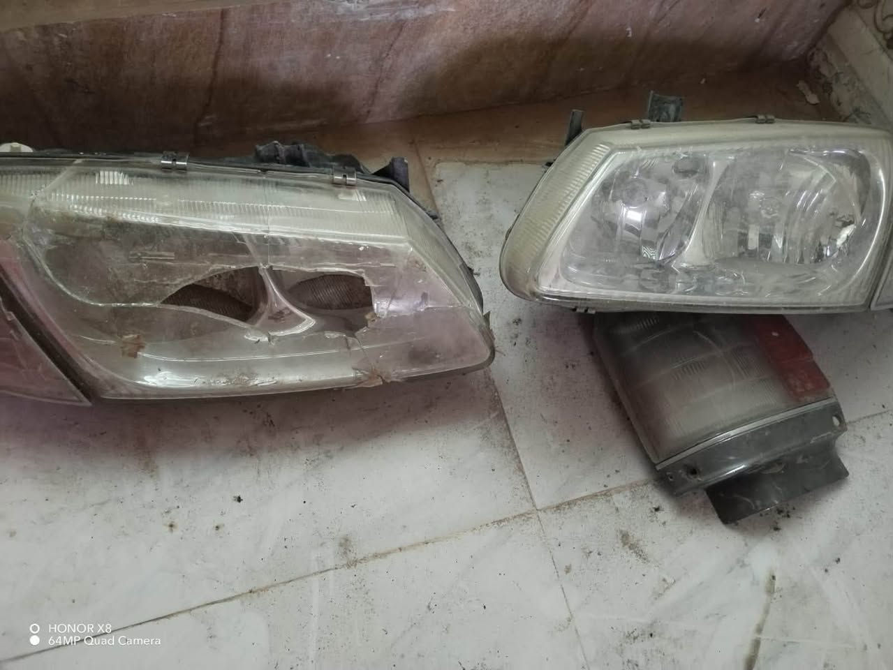 دعاميات سني 2002وبگات سني 2002
وبچم سني 2010 كامل لون ابيض لايتات بلاجكتورات شباك كامل 
للبيع
ستيرنات سني اكو تحكم ستيرن واكو بدون 

***********

***********احمد المولى
