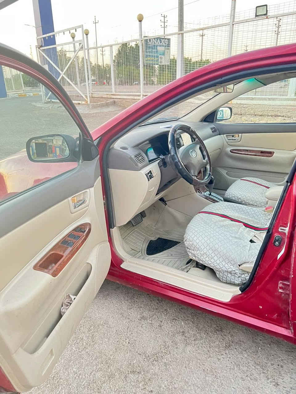 بي واي دي F3
سياره جاهزه كير مكينه مكفولات
حداديه وتبريد شرط
غرفتها نظيفه كلش 
رقم انكليزي كربله
المكان الرميثه
سعرها ٤٠ وبيها مجال 
*********** واتساب

