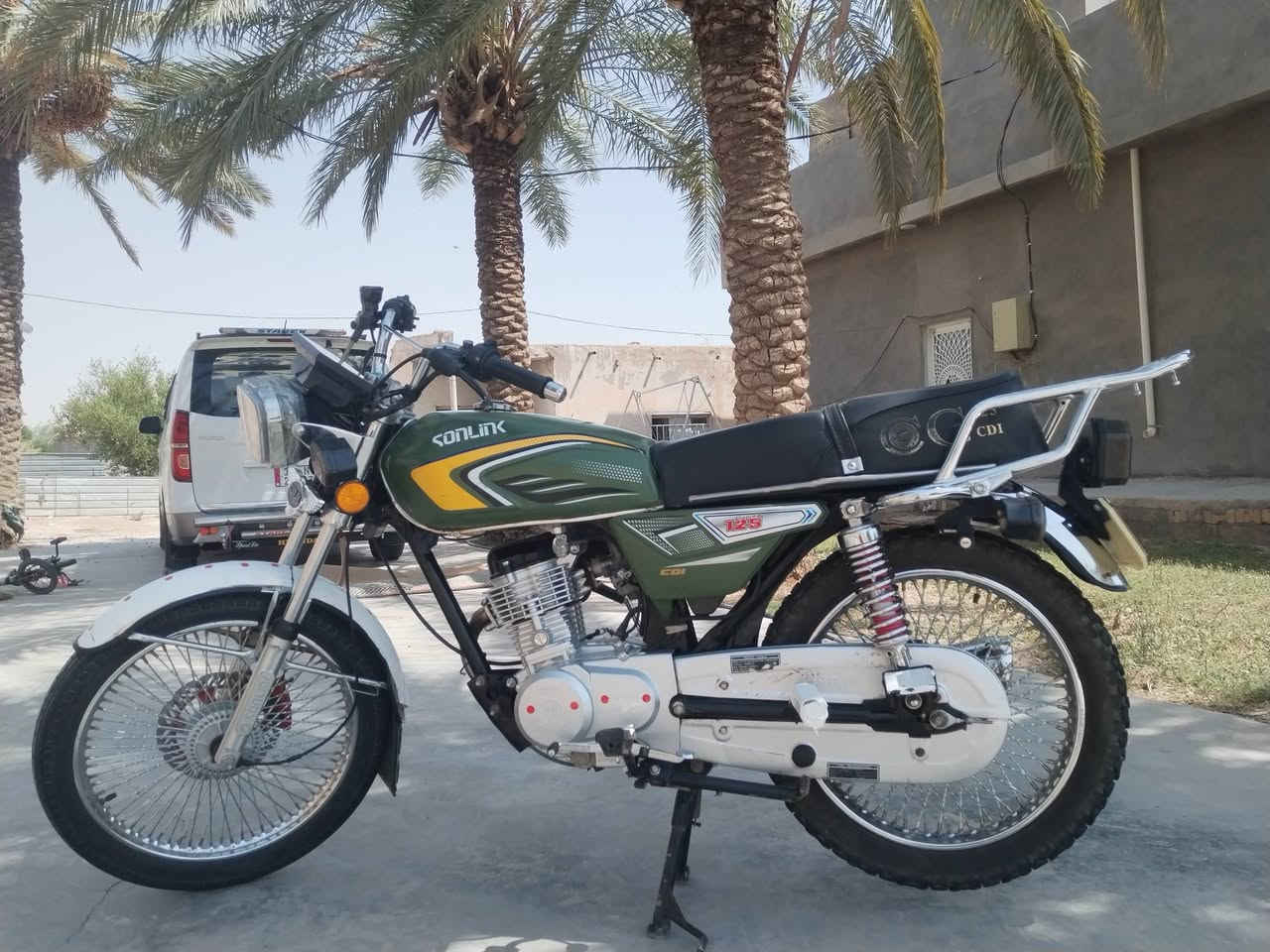 السلام عليكم للبيع سونك تايكر
واسط الدبوني 
25

5كير

***********
