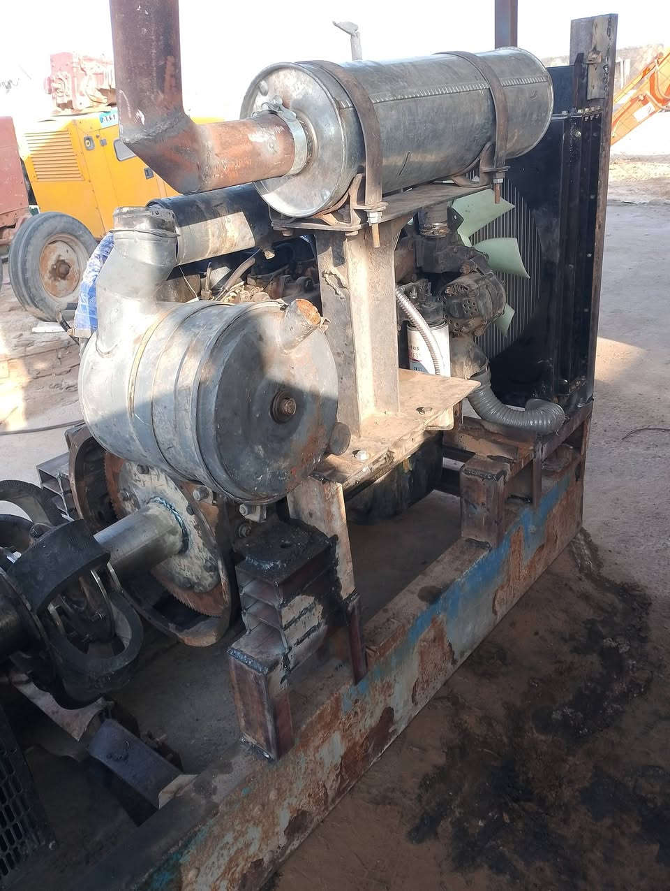 كمنز 102 مكينه شغاله جاهزه
بدون تبخير وتنقيص كوبلن زراعي 
تفرعات جديده 
توليد بلادي150 كيفي بلادي دبل بولبرين
مكاني ميسان المشرح *********** السعر 25
