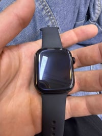‏‎ساعة ابل واج سيريس 11 ‏‎حجمها : 42mm ‏‎نسبة البطارية : 100 % ‏‎نسبة ...