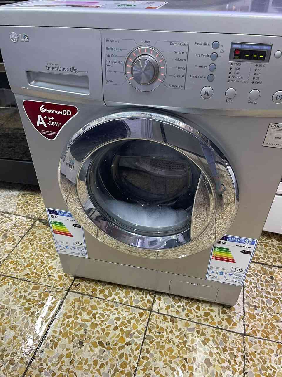 LG • ٨كيلو • نظيف