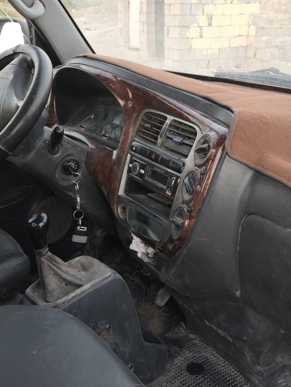 سلام عليكم كيه بنكو موديل 2007 مكفوله مكينه مسكر ومحوره بم ونوزل لاتنقيص ولا تبخير العام شاده مامفتوحه كير مكفول سنويه ل29 تحويل مباشر سياره جاهزة شغل ترايك للبصره مكان الشطره اتصال واتساب ***********
*********** السعر 65 ورقه
