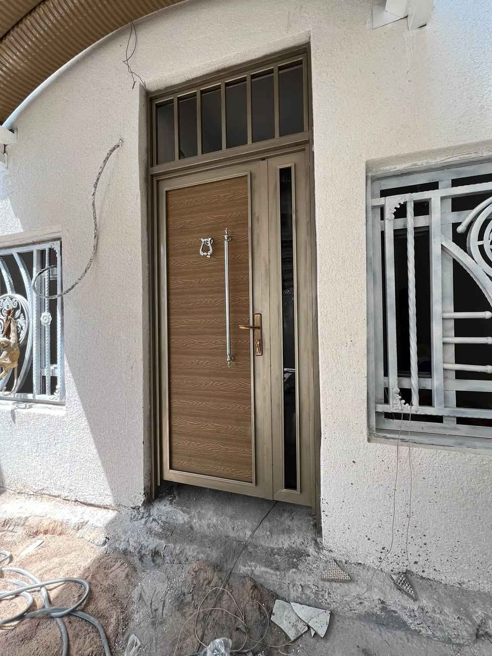 السلام عليكم زبائن الكرام على ارتفاع اسعار احنه نشتغلكم على اسعار قديمه مناسبه الهاتف 
*********** .. 0772666601
اللهم صلي على محمد وال محمد عمل باب من درجه اوله 
نشتغل جميع اعمال متخصصه في حداده سقايف بيبان 🚪و بيبان سلايت و شبابيك و سقايف و محجرات و درج خارجيه و سياج خارجي و جميع اعمال مختصه بل حداده بارك الله بيكم

