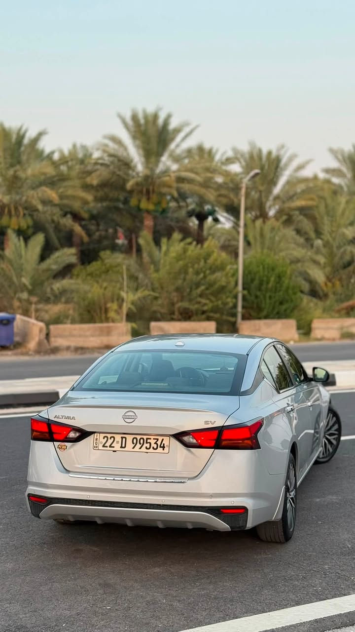 التيما  2023  SV
ماشية ٥٦ الف
مرقمة اربيل هزة وسنوية جديدة 2031
جداً نظيفة السيارة وبدون نقص

• رادار امامي( تثبيت مسار مع مانع تصادم )
• رادار جانبي ( نقطة عمياء )
•رادار خلفي
• تشغيل عن بعد 
•كشن كهرباء
• بصمة مع بصمة ابواب 
• شاشة أبل كار بلي واندرويد اوتو 
• حساسات خلفية وقوف ذاتي
• كاميرا دوارة
• ويل كب

صبغ جاملغ وربع بنيد 
بدون ايرباك بدون دواخل

مكان السيارة ديالى / خانقين 
السعر  ١٤٩ وبي مجال
***********
1N4BL4DV6PN341774
