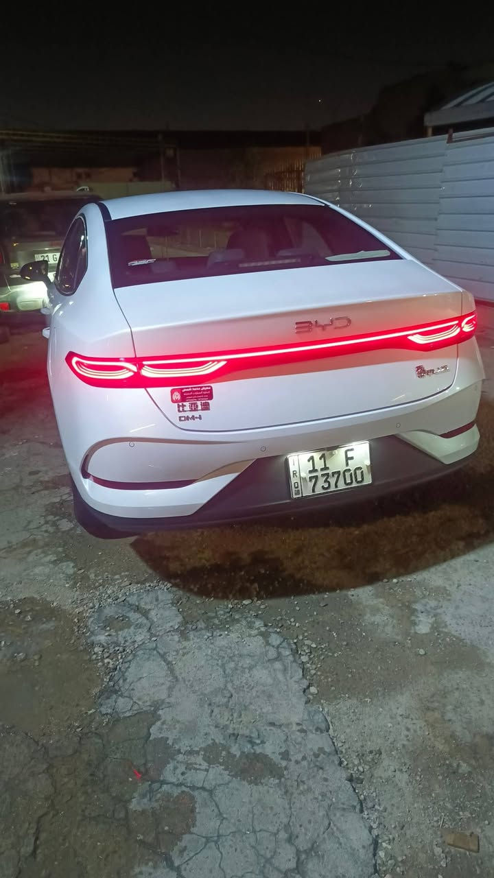 سلام عليكم BYD كن بلاص 2025
بعدهي زيرو ماشيه ألف و800 
مكفوله كفاله عامه 
داخل زيتوني للبيع السعر 19900وبيها مجال بسيط المكان بغداد البنوك/***********
