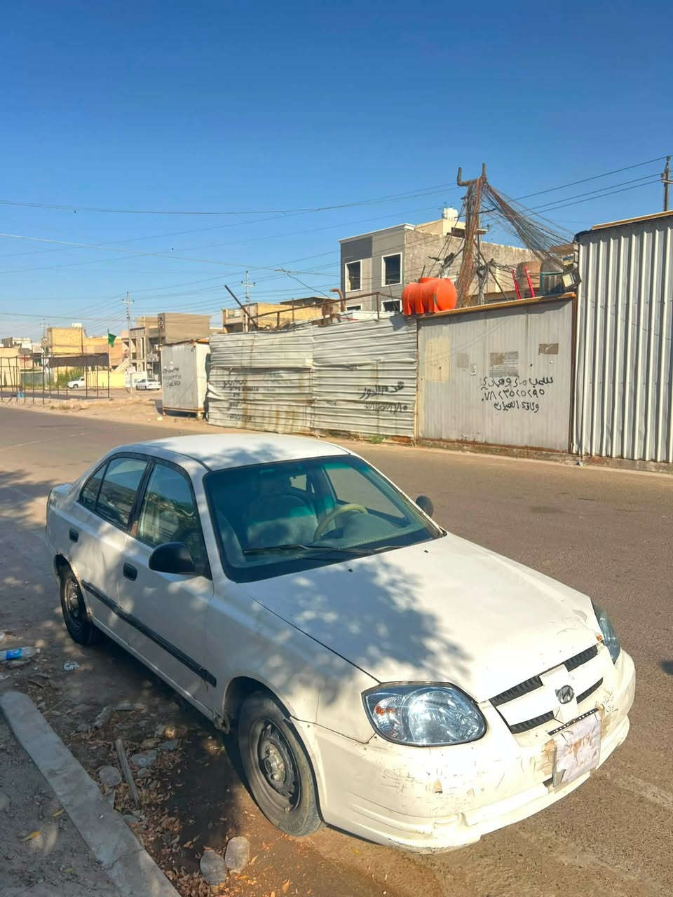 سلام عليكم للبيع اكسنت فيرنا ٢٠٠٣مزاد بابل  بيها نواقص بسيطه شديتلها مكينه مال حاويه سعر ٢٢ وتكلفة الرقم ٦٠٠ الف مكاني بغداد ***********

