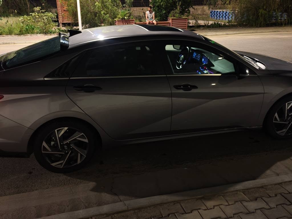 ALENTRA 2024 hybrid full option 22mi
السلام عليكم
النترا  هايبرد موديل 2024 ماشية 22 الف ميل كير AT بدون ايرباك
حادثه مرفق بالصور  حادثه  جاملغ مبدل نفس اللون و الباب بارد يعني بدون صبغ
علة ايدي اني مستورده
فوول مواصفات للاخير رادارات حساسات قياده ذاتيه نقط عمياء
تشغيل عن بعد كشنات جلد خزن ميموري تدفئه تبريد 
كامرات اماميه خلفيه
موقع السياره بغداد الحرية
***********
السعر: 158 بيه مجال بسيط حك الجية بغداد, العراق
