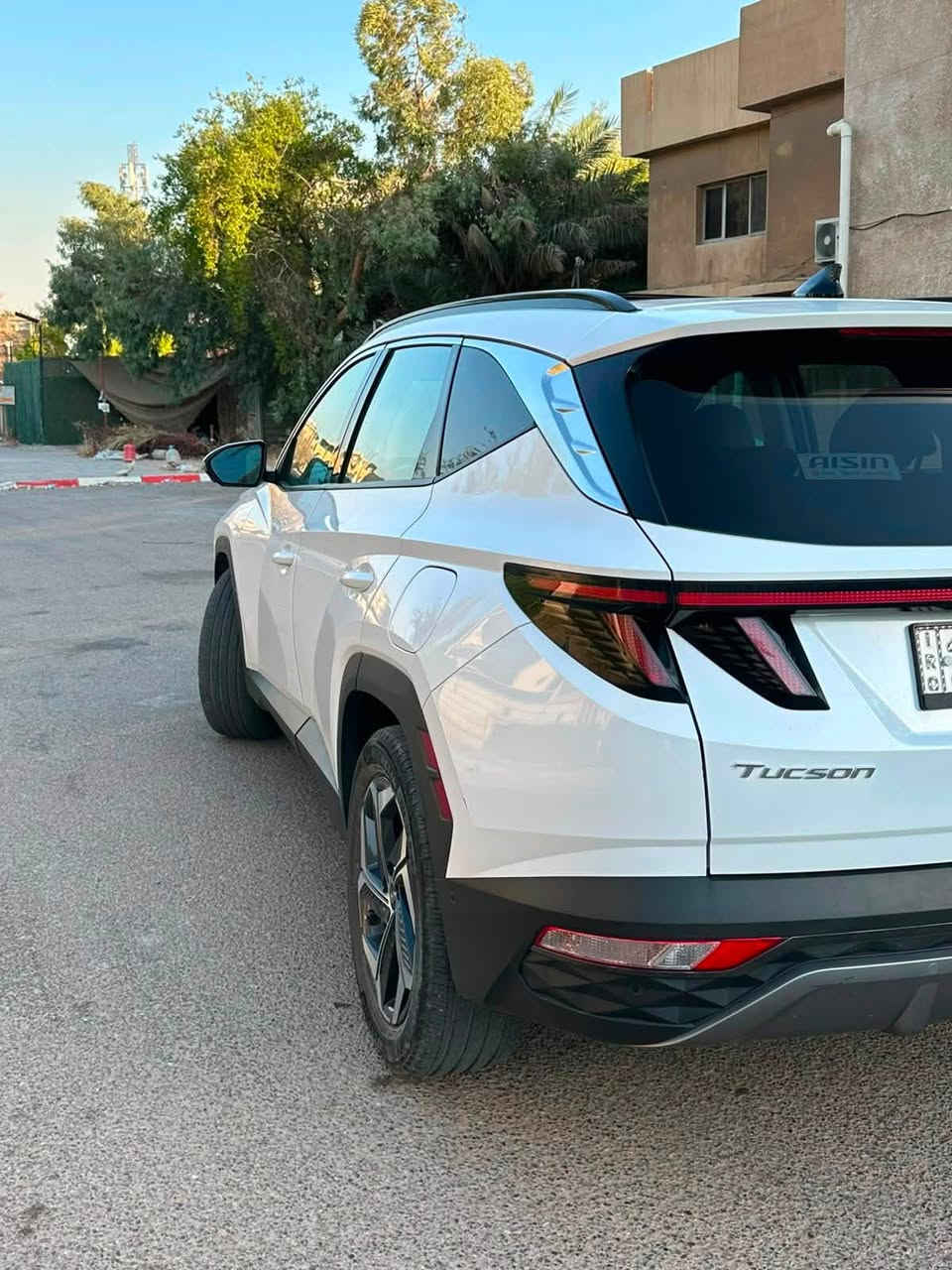 سلام عليكم
توسان 2024 هايبرد لميتد 1 على 1
المواصفات
دفع رباعي
بانوراما
مقاعد جلد تدفئه تبريد
قيادة ذاتيه بالكامل
كير دكم
ويل 19
تحكم بالريمونت
سستم صوت بوز
صندوك كهرباء
 حادثها بنيد فقط نفسه مصبوغ بدون ايرباك 
19500$ السعر
بغداد البلديات
***********
