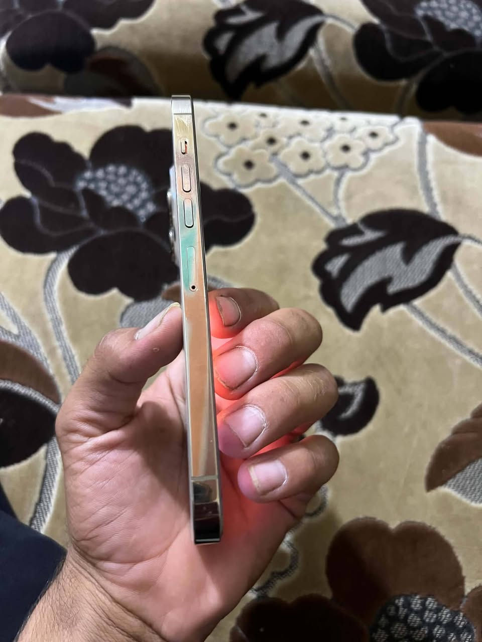 السلام عليكم 13pro max للبيع مكفول كفاله عامه للتواصل والاستفسار على ***********
واتساب 👈*********** متواجد 🙋 
بابل ناحية النيل
