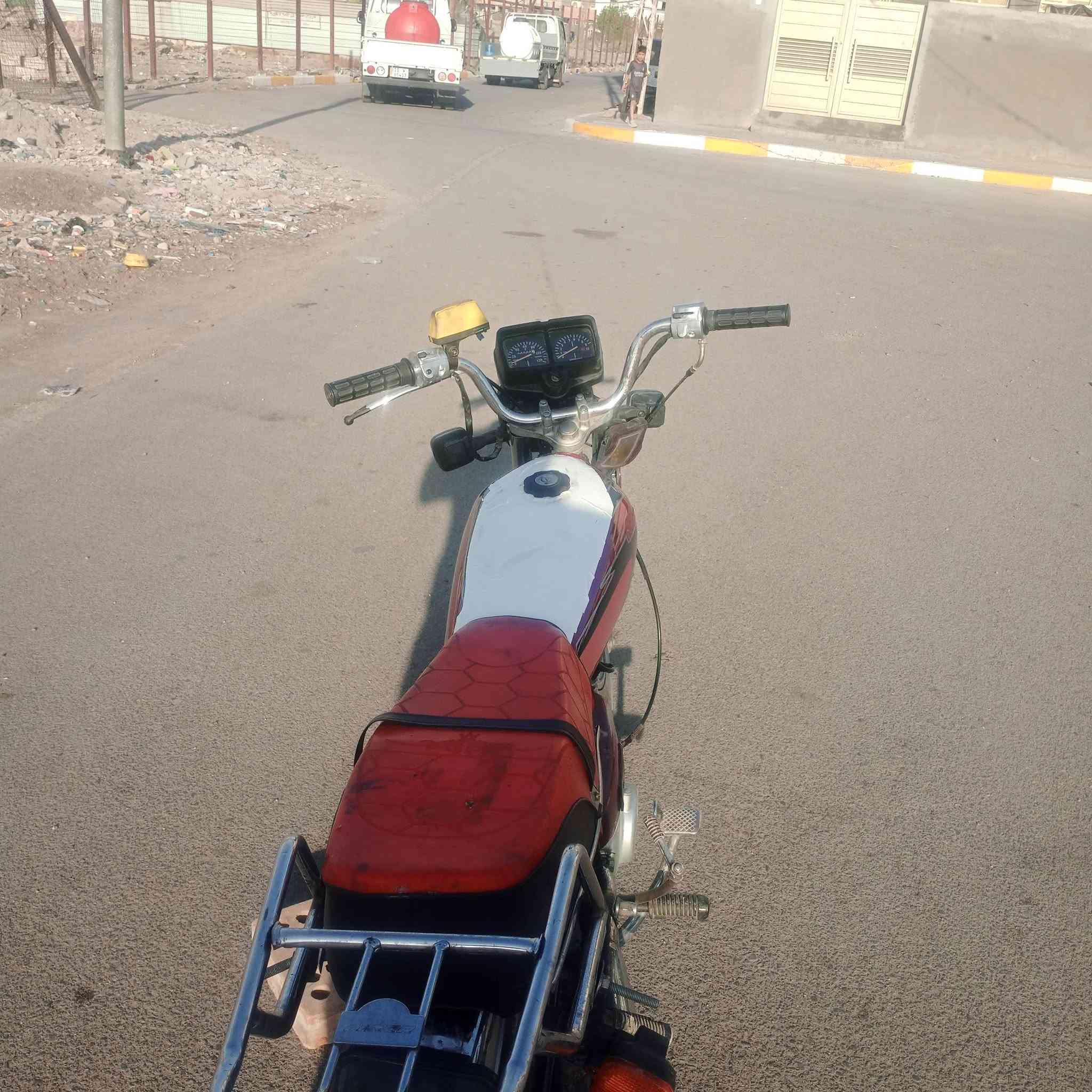 سلام عليكم هاي لبيع سعره 400 بيه مجال مديل 22 عنوان الحسينيه راشديه ***********
