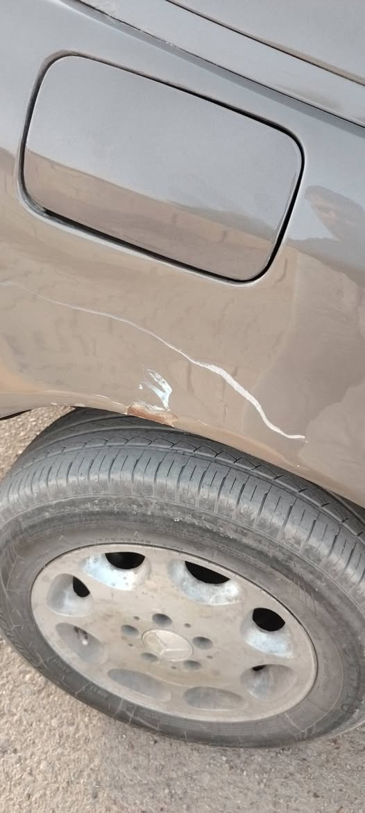 دب 300 • ١٩٩٣ • رقم أربيل باسمي