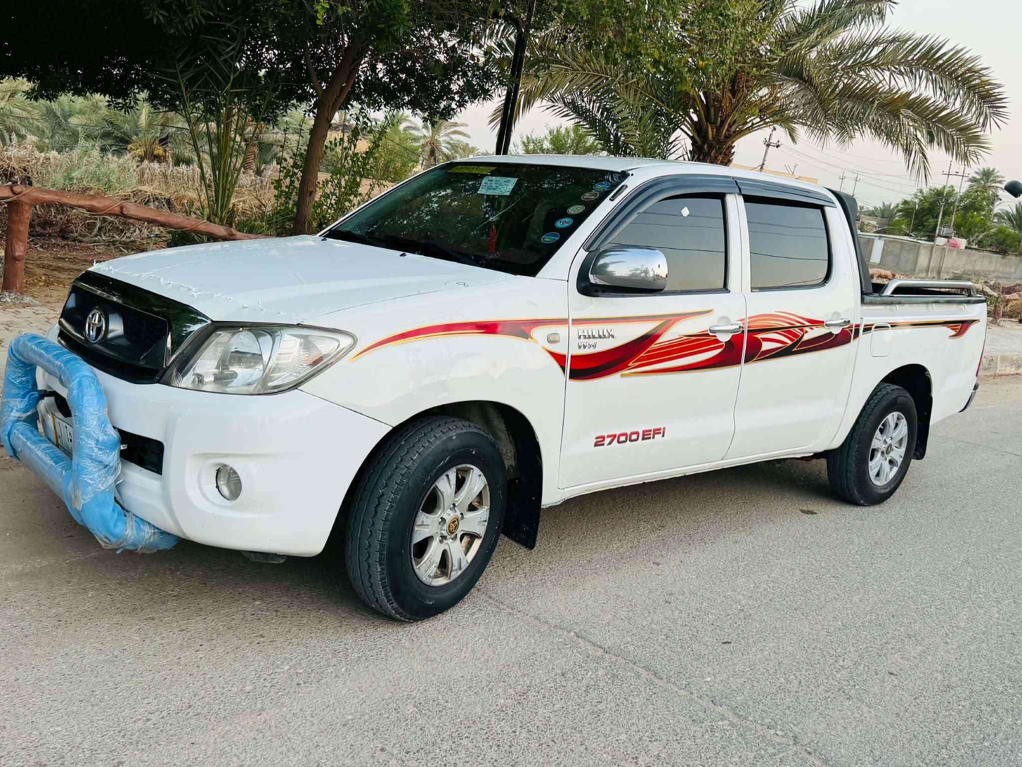 فلاونزة 2010 سعودي سيارة جديده وجاهزة من كلشي بيهه طخه بالبجم خفيفه كلش بدون دواخل ومبدل بنيد وكارت بالجاملغ الايسر  فقط وبيهه رصعات بارد بالباب مال البدي كير مكينه حداديه تبريد تخم تاير كله جديد رقم مثنى الماني سنويه ماساقطه مكان السيارة نجف المناذرة للأستفسار *********** السعر 133 وبيها مجال قليل..
