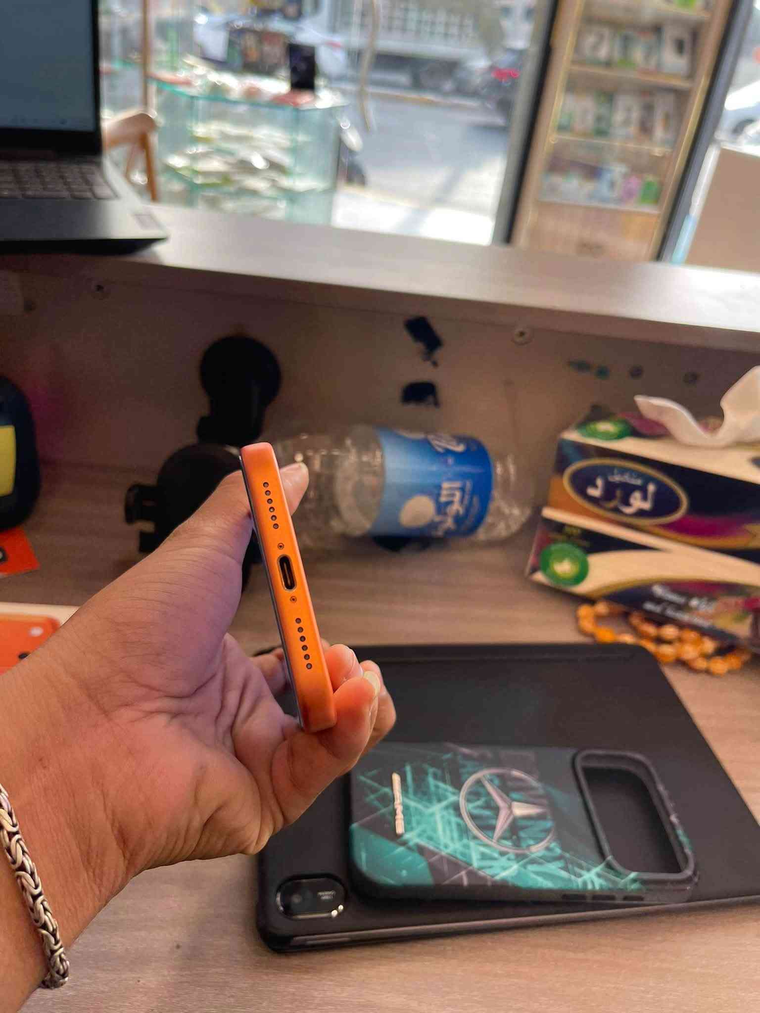 آيفون ١٧ برو ماكس • ٢٥٦ • بطارية ٩٥٪