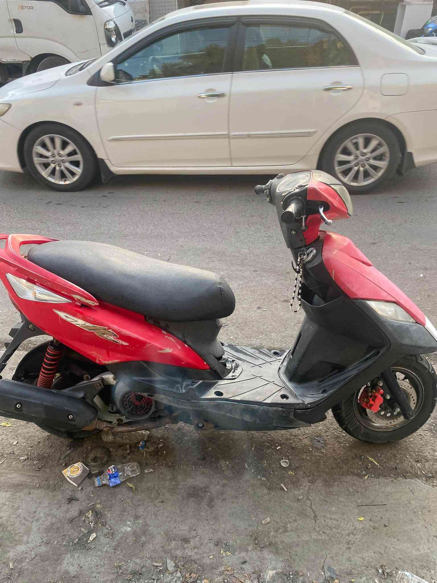 سلام عليكم ماكس ثعلب لدواجه رنبه رنبه رنبه الدراجه منطولللطول كلهة ختم واحد ممبدل بيهة ولا قطعه  مكفوله من الفتح وتنقيص وتبخير.  شلعه معدل و تاير جديد. دبلات نضيفه كهربايات كامله الله همة بس الكيلو متر واكف ول الستان اليده ماته مكسورهة وموجوده شوكت مجان تنحلم للبيع. او المراوس ٦٠٠ وبيه مجال ومكان الدراجه الاعضميه ***********
