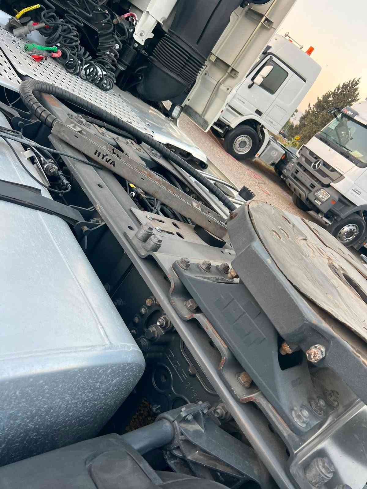 DAF. 530.   2019.  سيارة جديدة مقفول عنوان السليمانية.  ***********
