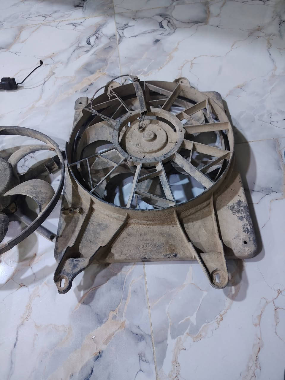 مراوح • ٤ • قطع غيار