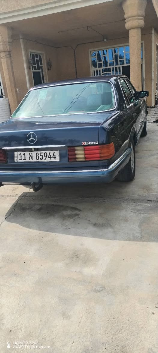 مرسيدس • موديل 1990 • لوحة 11 N 85944