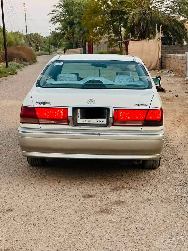 ملكه متومه كص جنطه رقم وسنويه طبق الاصل جاهزه كير ومكينه كارتون حداديه كهربائيات كلها شغاله تبريد ثلج 34 وبيها مجال مكاني واسط الحي ***********
