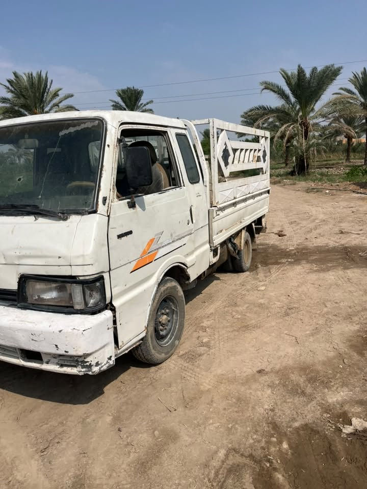 السلام عليكم كيا حمل 94 نضيفه وجاهزه السياره خائز ثالث يعني تحويل الاستفسار ***********
