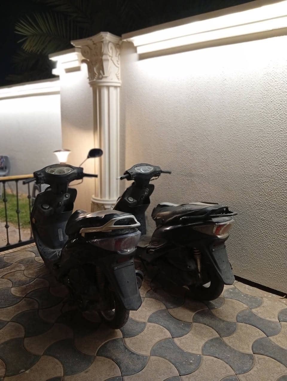 كامكو جي 4 فور ثنين وحده منهن مكينه كامكو v2 طافيات شبيهن ( ماعرف هيج فجاء عطلن وعفتهن ) ومتروكات من زمان وحده ذب دهن هواي مهم للبيع ثنيناتهن كفرات اصليه نضيفات كفراتهن كدامك وكهربائيات ثنيناتهن فول شغالات أشاير هورنات لايتات سعر ثنيناتهن ابيعهن 480 وبيهن مجال حك جيه مكان نجف شارع الحزام ***********
