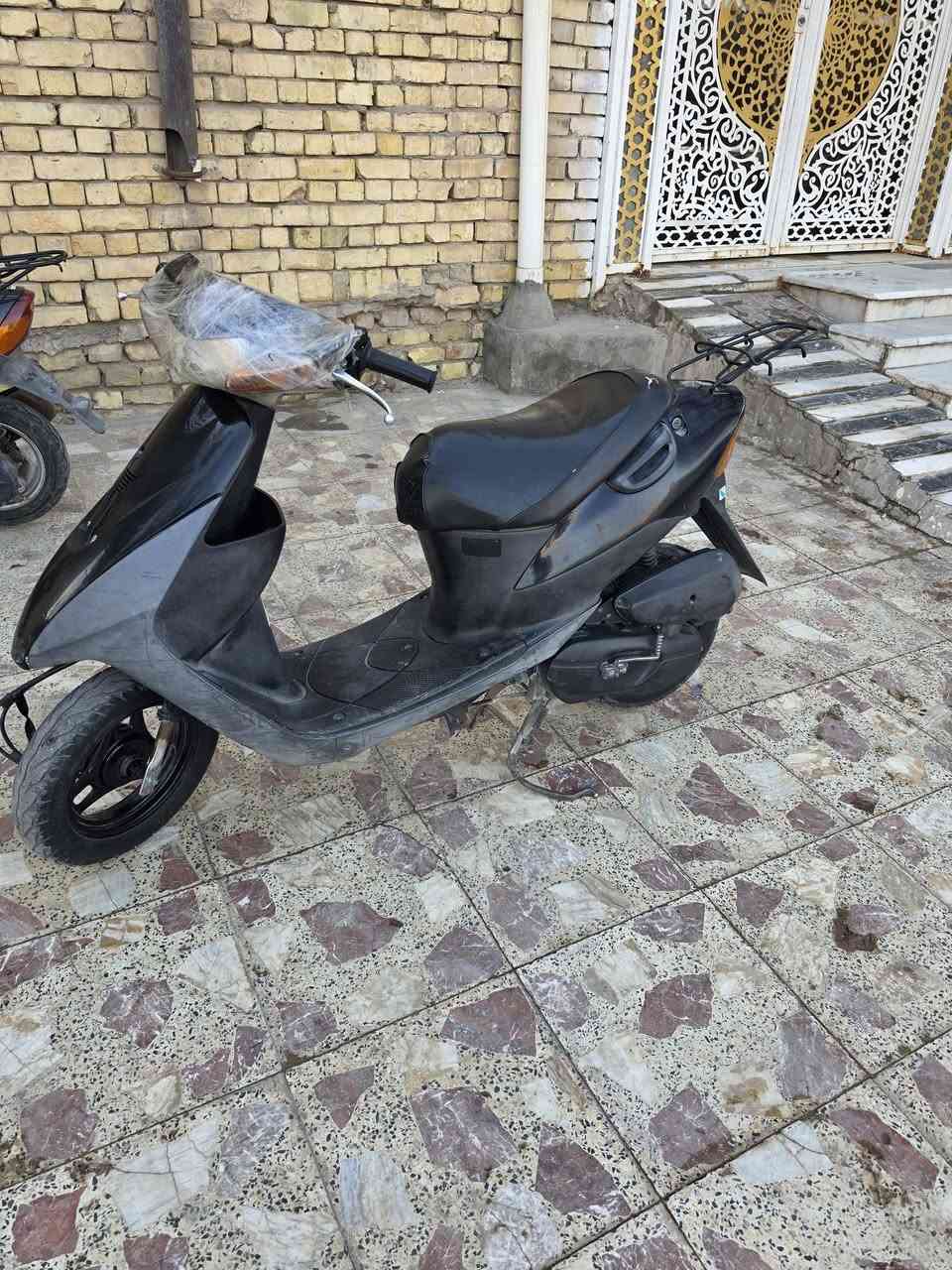 دراجه للبيع ساسوكي نضيفه مامفتوح بيهه برغي صارلهه ٤تشر من طالعه من الوكيل
***********
