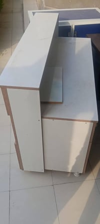 ميز • ٢متر • خاص