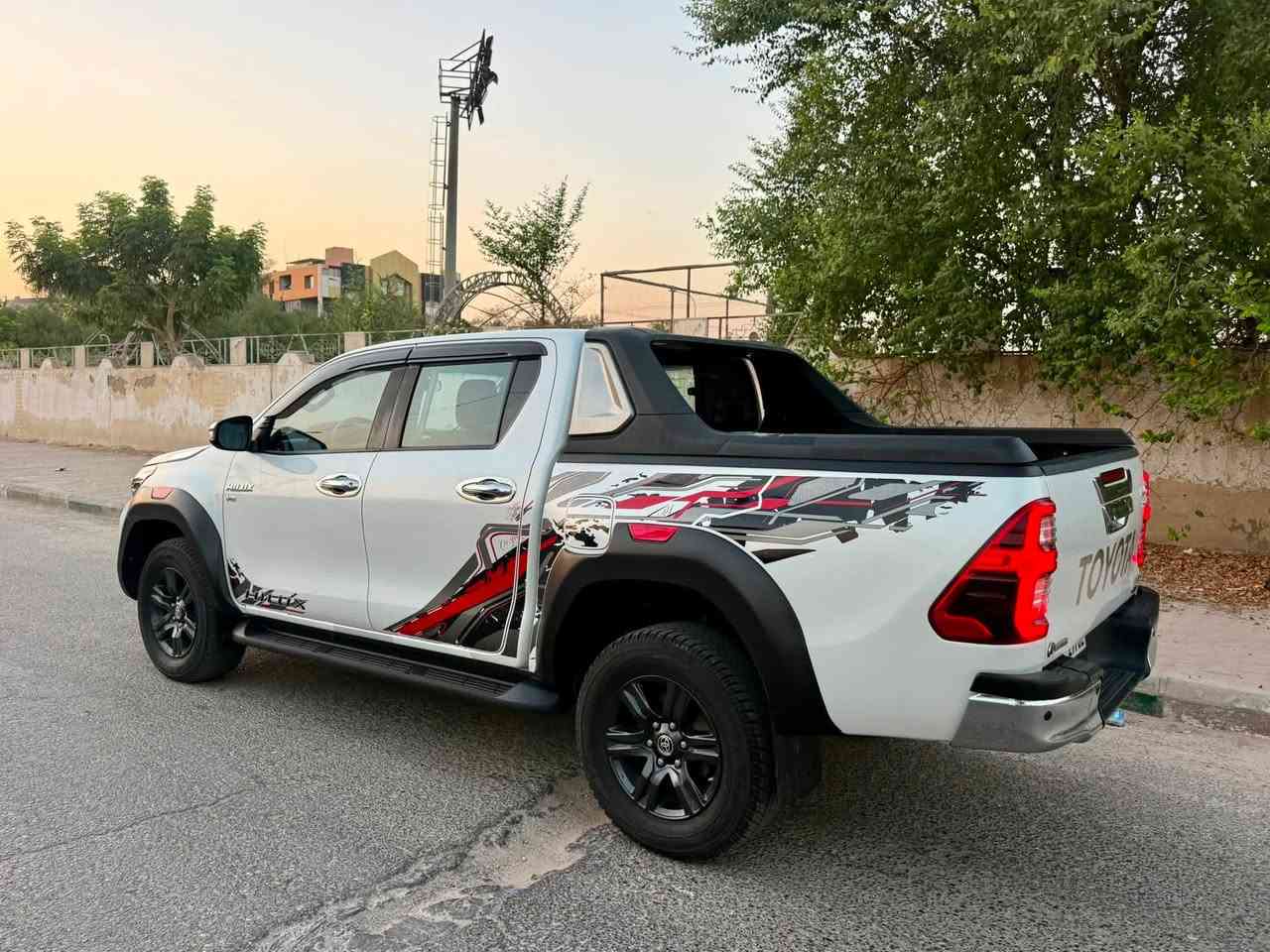 السلام عليكم للبيع بيكم فور ويل TRD 6سلندر 2024رقم اربيل وكاله عامه بسمي تريد وكاله ترد تحويل سياره فول موصفات 1/1 بصمه تحكم فول مري شفط شاحن لاسلكي تبريد كشنات مثبت سرعه  فول مصفات  سياره كفاله عامه ماشيه 52الف السعر 368وبيه مجال لاستفسار ***********اًو ***********المكان سماوه المركز ❤️
