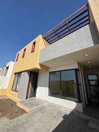 بلوك ٦ • شارع ٦٠ • جاهز للسكن