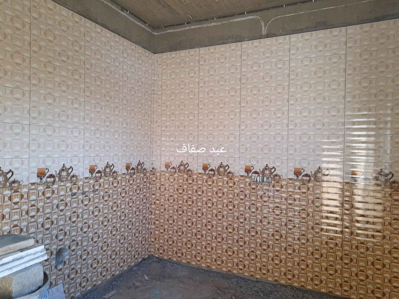 مسلام عليكم شغنا كاشي وسيراميك جداري وارضي كادر من الموصل شغلي كركوك محافظات ***********//***********
