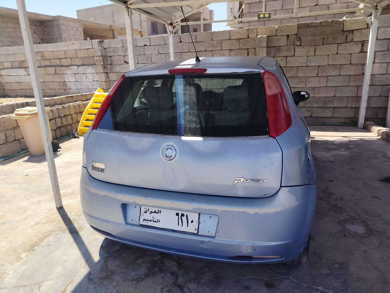 للبيع فيات فرنسي موديل 2006 شرط الوكاله والتحويل محرك وكير مال فرخ بطه وشرط السياره جاهزه وشغاله  السياره يعوزه عقل مال فرخ بطه تخر بل تنمير ولله نكره سلف وتمشي وترهم مراوس باي سياره عادي انطي فرق اخذ فرق السعر 18 ومجال قليل لاتصال على رقم ***********
