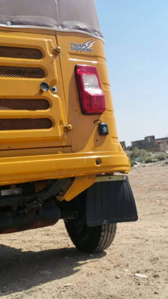سلام عليكم تكتك نضيفه كبل لشارع ما عوزه كلشي موديل 20  تكتك كفاله بس دوس معمره مكينه مكفوله تكتك زيرو مكان كوت حي الجهاد الاستفسار ***********
