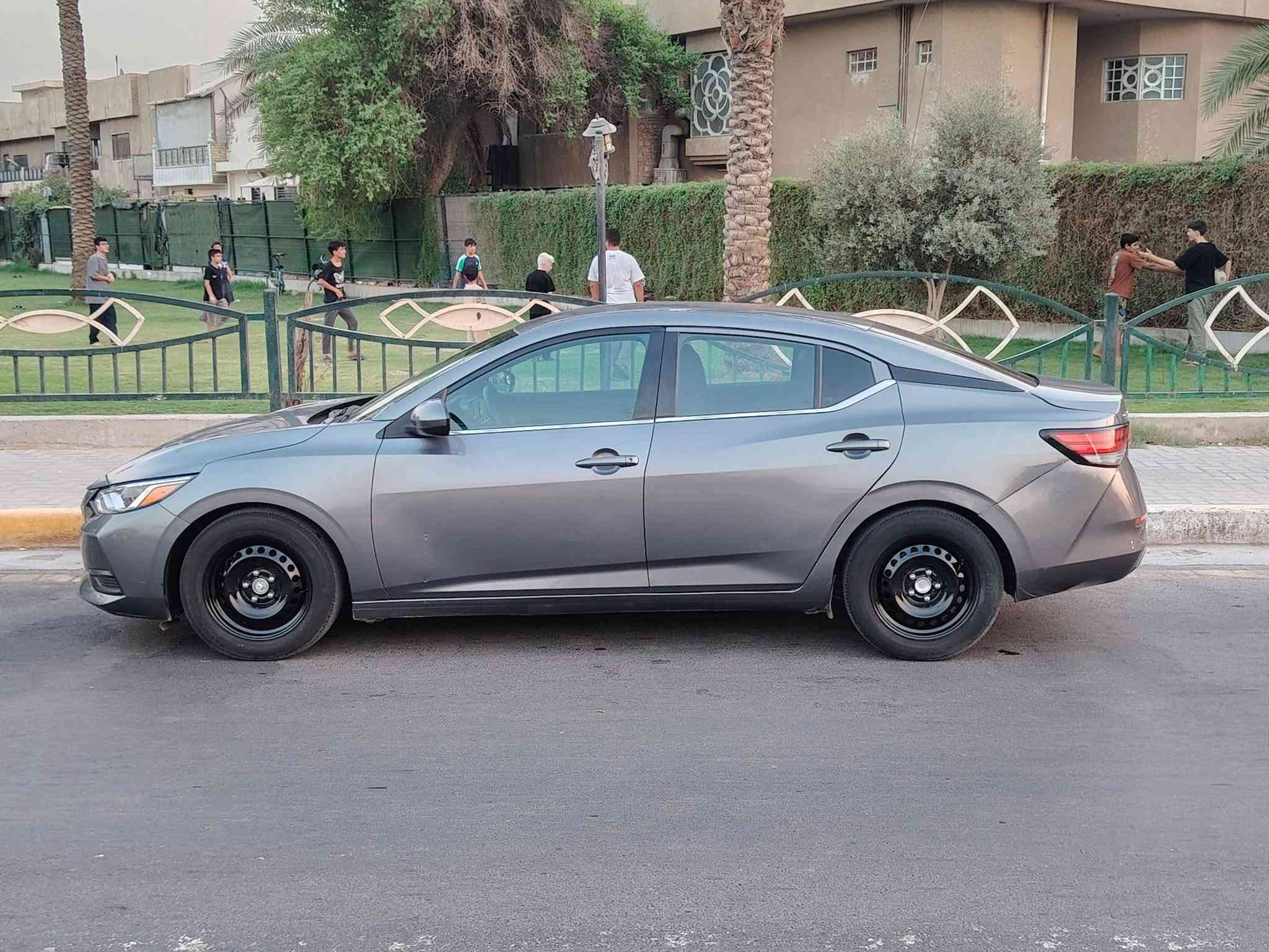 🚗 للبيع نيسان سنترا موديل 2023
🇺🇸 وارد أمريكي
📍 بغداد – الكرخ
📊 ماشية 33 ألف ميل
📄 السيارة باسمي
🔢 رقم الشاصي موجود للفحص

🔧 الضرر : بالتاير الخلفي مع هلال الجاملغ، وطرف الباب.

✅ السيارة نظيفة وجاهزة للفحص
🔍 الفحص مفتوح

💰 السعر: 125 ورقة، قابل للتفاوض للجادين

📞 للاستفسار:
***********
