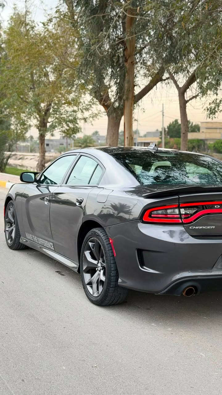 للبيع دوج جارجر GT
مديل / 2019

رقم ارييل بأسمي هزه جديده

مواصفات GT. المعروفه

 الضرر واضح بالصور

 صبغ الجاملغات الخلفيه ولايحين الباب الخلفي فقط من جوه صبغ

ماشيه / 86  الف ميل

مكان السياره كربلاء 

السعر / 190 وبيها مجال

للاستفسار (***********)
