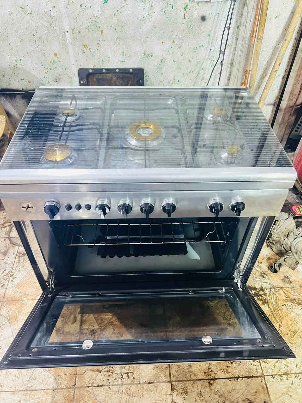 طباخ مصري • ٥عيون • شبه جديد