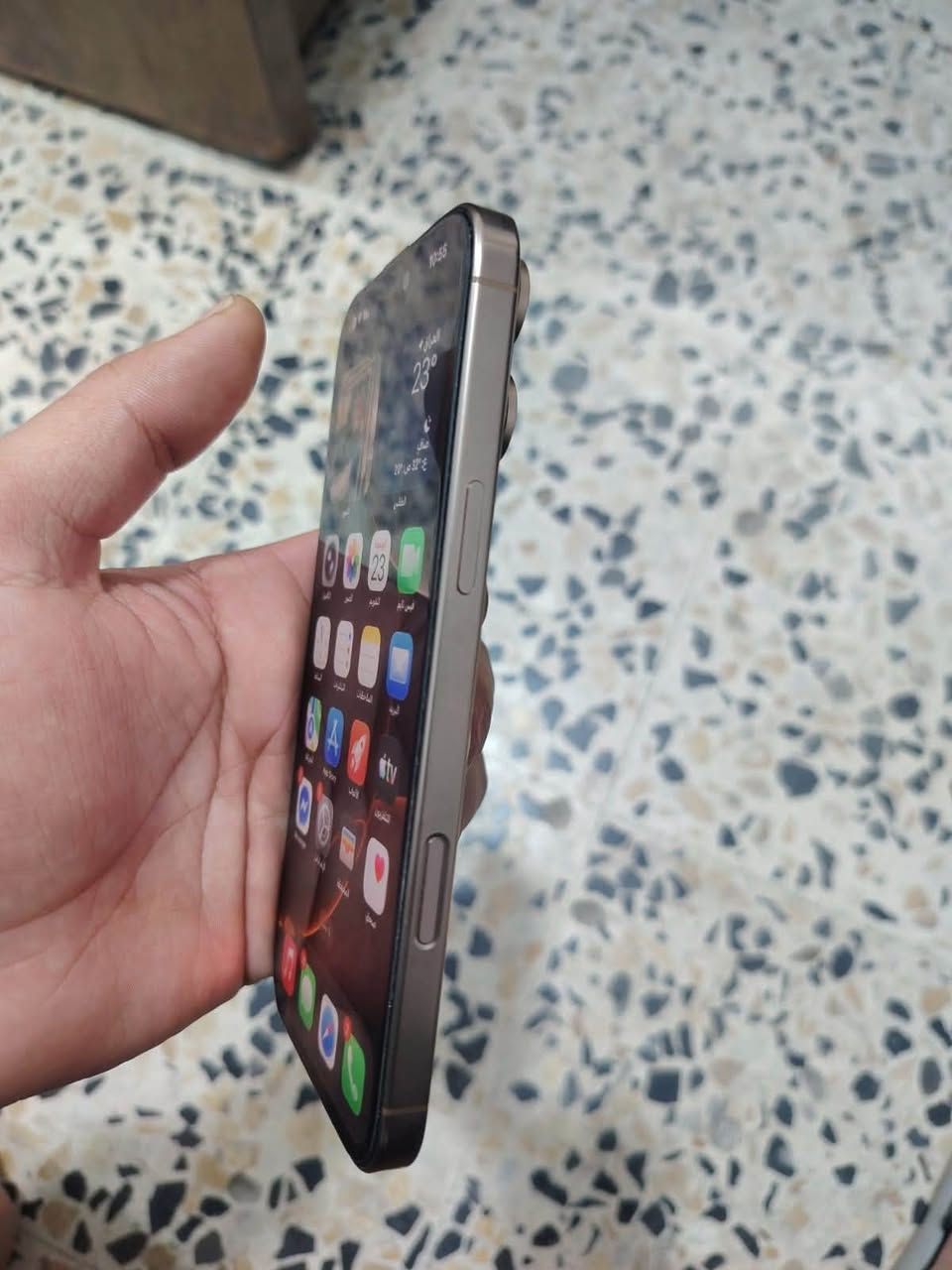 آيفون ١٦ برو ماكس • ٢٥٦ • بطارية ٩٣٪