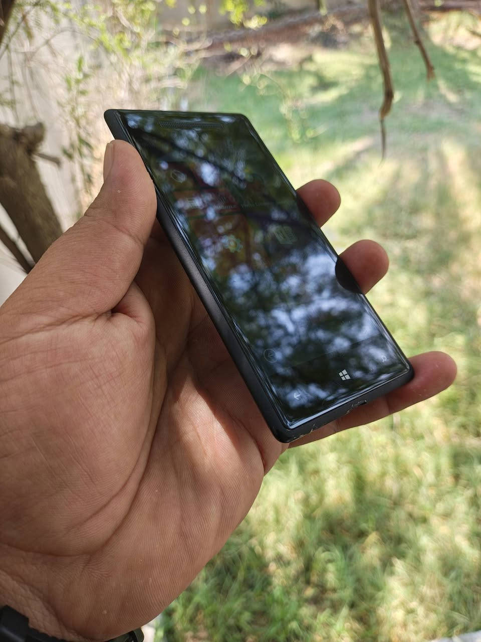 للبيع موبايل HTC نضام وندوز فون شغال ونضيف عربي
***********
***********
