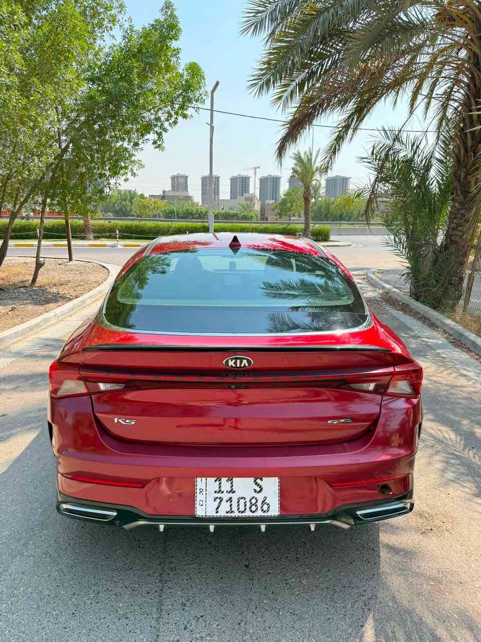 السلام عليكم
للبيع فقط بدون مراوس 
K5  2021. GT LINE
امريكي 1600 توربو 
حادثها بنيد ودعامية امامية
الراديترات بلادية حادث امريكا
ايرباك ستيرن 
حادثها بالعراق خلفي نص الصندوك صبغ جوة المسطره
المواصفات فول مواصفات عدا البنوراما 
رادارات امامي وخلفي وجانبي 360 درجة
شاشة وسطية كبيرة تدعم ابل كار + اندرويد
توقف تلقائي 
قيادة ذاتيه 
مثبت سرعة 
تحكم ستيرن جهتين + اوامر صوتية 
كير 8 سرعات AT دبل كلج 
4 وضعيات قيادة 
كرسي السائق كهرباء عدة حركات
مانع انزلاق 
كاميرا خلفية دوارة 
بصمة تشغيل + بصمة ابواب 
تشغيل عن بعد 
صندوك ذكي ينفتح عند الاقتراب 
ويل 18
وباقي مواصفات الجيتي لاين معروفه 
 كير + محرك + صدر ممفتوح بي برغي بلادي 
وتاخذها على الفحص 
السيارة ماشية 49 ميل 
ملاحظة السيارة بيها حالوب بالقمارة فقط 
السياره بأسمي رقم وهزه وفحص كله جديد 
السعر 133 
مكان السياره بغداد الغزالية 
للاتصال ***********
