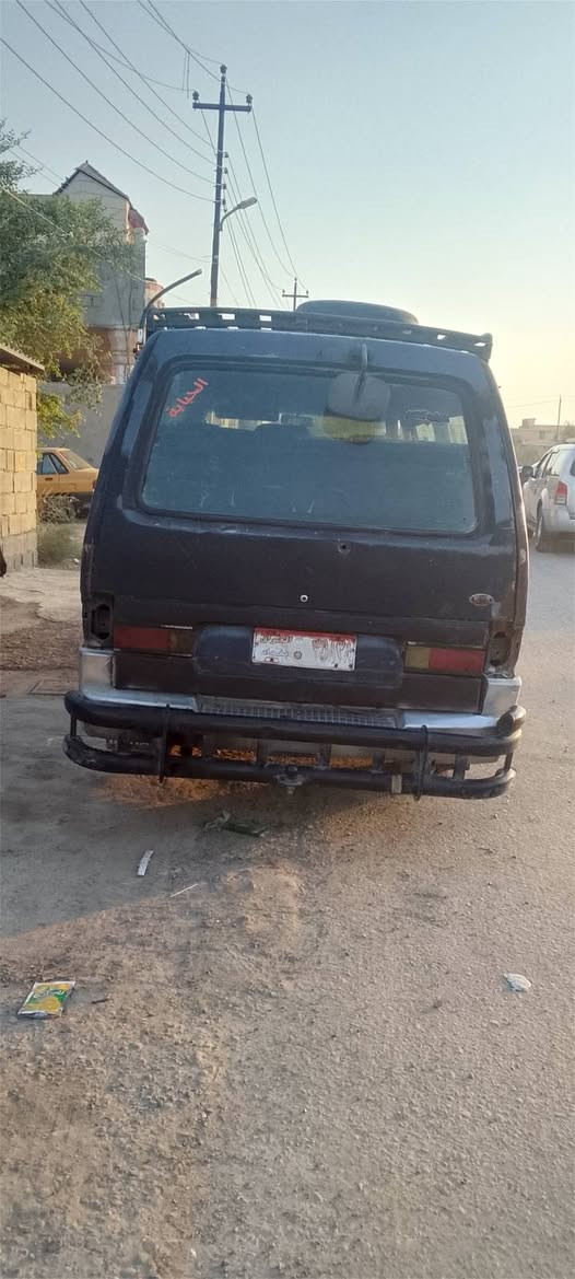 السلام عليكم للبيع كيه بسته موديل 95ام الزعانف تفاصيل السياره كير محرك واكسل$ خير من الله السعر /25 قفل 
رقم الهاتف/*********** /    المكان صلاح الدين قضاء الدجيل 
السياره جاهزه ومصفره تريد تريد وكاله تريد تحويل
