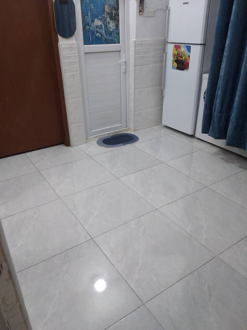بيت للبيع 50 متر مربع طابو صرف قطاع 31 واجهه 6/50 طابقين  الاول يحتوي ع غرفه وصاله ومطبخ وحمام ومكشوفه والثاني غرفه وصاله وحمام السعر 75 وبي مجال قليل 
للاستفسار الاتصال ع الرقم ***********
