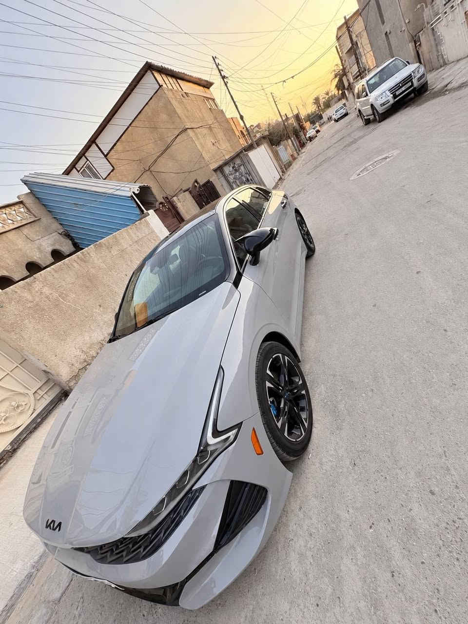 السلام عليكم
بعد التحيةالطيبة للجميع 🌹
🔥 للبيع KIA K5 2023  - امريكي
الفئة GTlien
اللون: أسمنتي مميز
🔢 اللوحات: بغداد
🛣️ الممشى: 30 ألف ميل فقط
⚙️ المحرك: 1600 تيربو
✨ المواصفات:
بصمة أبواب
دخول ذكي
بصمة تشغيل
رادارات
مقاعد جلد أحمر
سقف بانوراما
شاشة
كاميرا
نظام صوت محيطي
باقي المواصفات هوايه
🔍 الحادث مرفق بصور السونار بكل وضوح
💰 السعر: 157 ورقة – قابل للتفاوض بالمعقول
📌 ملاحظة مهمة: ⚠️ بيع فقط — بدون مراوس نهائياً.
📱 للتواصل واتساب: ***********
🤝  والتوفيق للجميع إن شاء الله.
