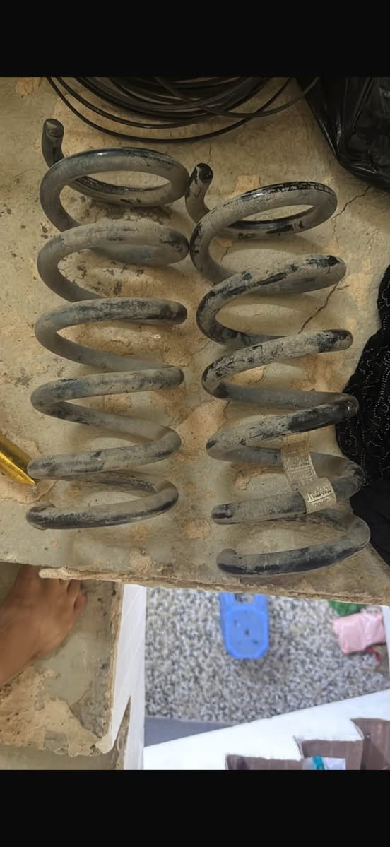 للبيع فيتبم عبوه كامله جديده بعده مامشدوده ولويات شركه وبكلايت خلفي بي فطر خفيف غراض موستنك ٢٠١٧ 

***********
